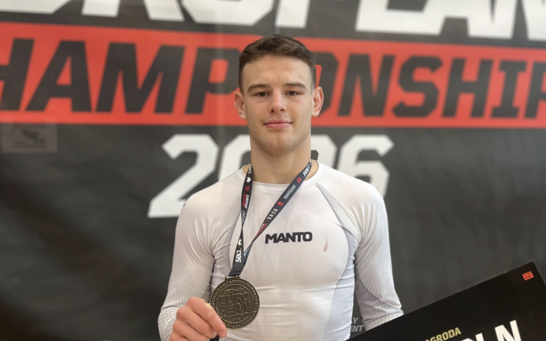 Kacper Garczyński otwiera sezon złotem w Warszawie