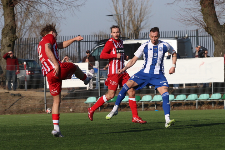 Dobra inauguracja wiosny przy Strumykowej