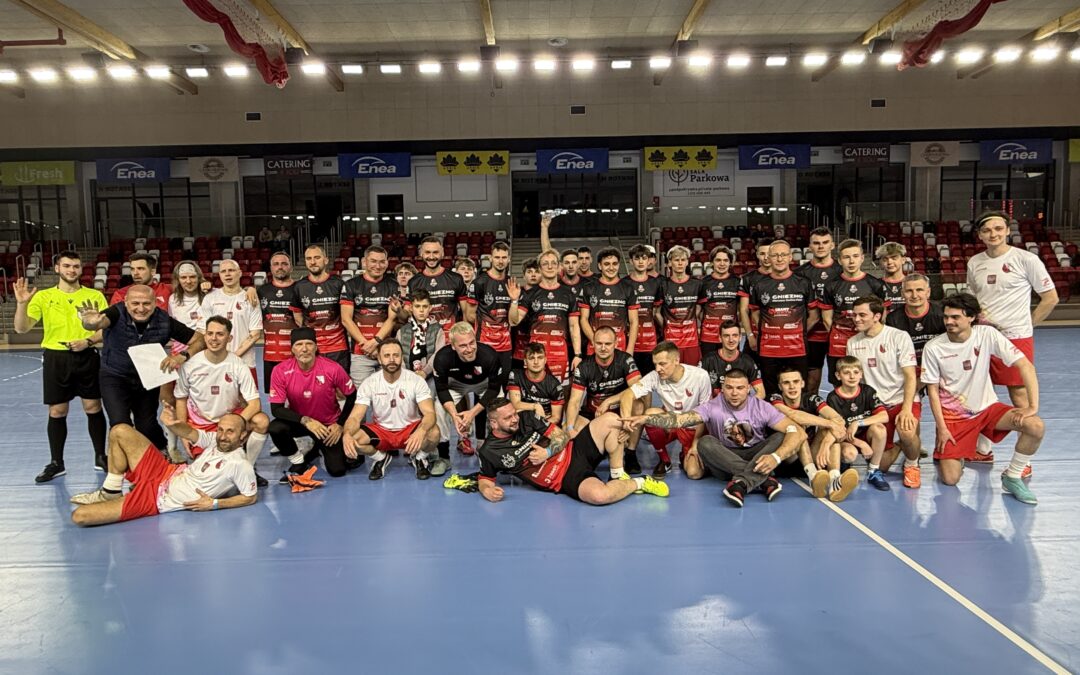 Artyści zdecydowanie lepsi na boisku od żużlowców