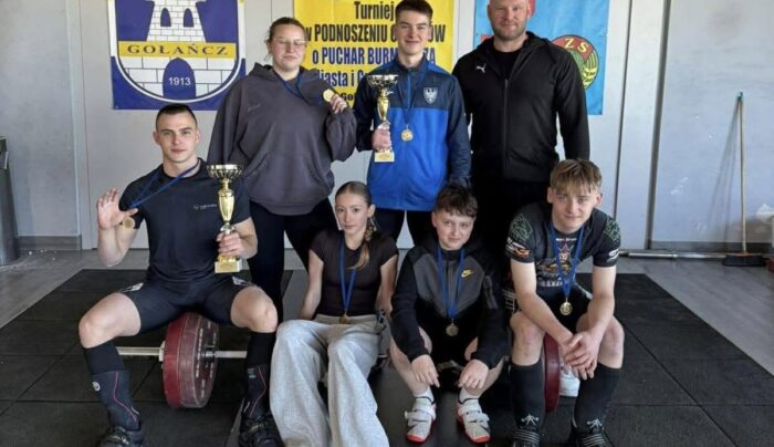 Dwa medale sztangistów GTA Chrobry w Gołańczy