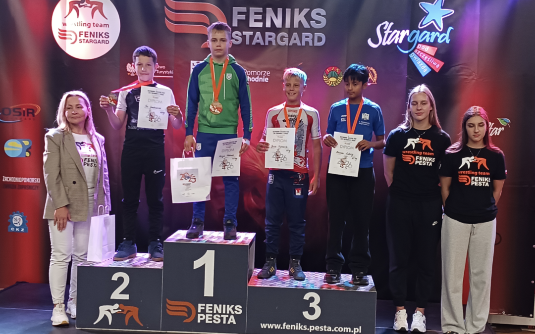 Świetny występ J. Piotrowskiego w Międzynarodowych Mistrzostwach Polski Szkół w zapasach
